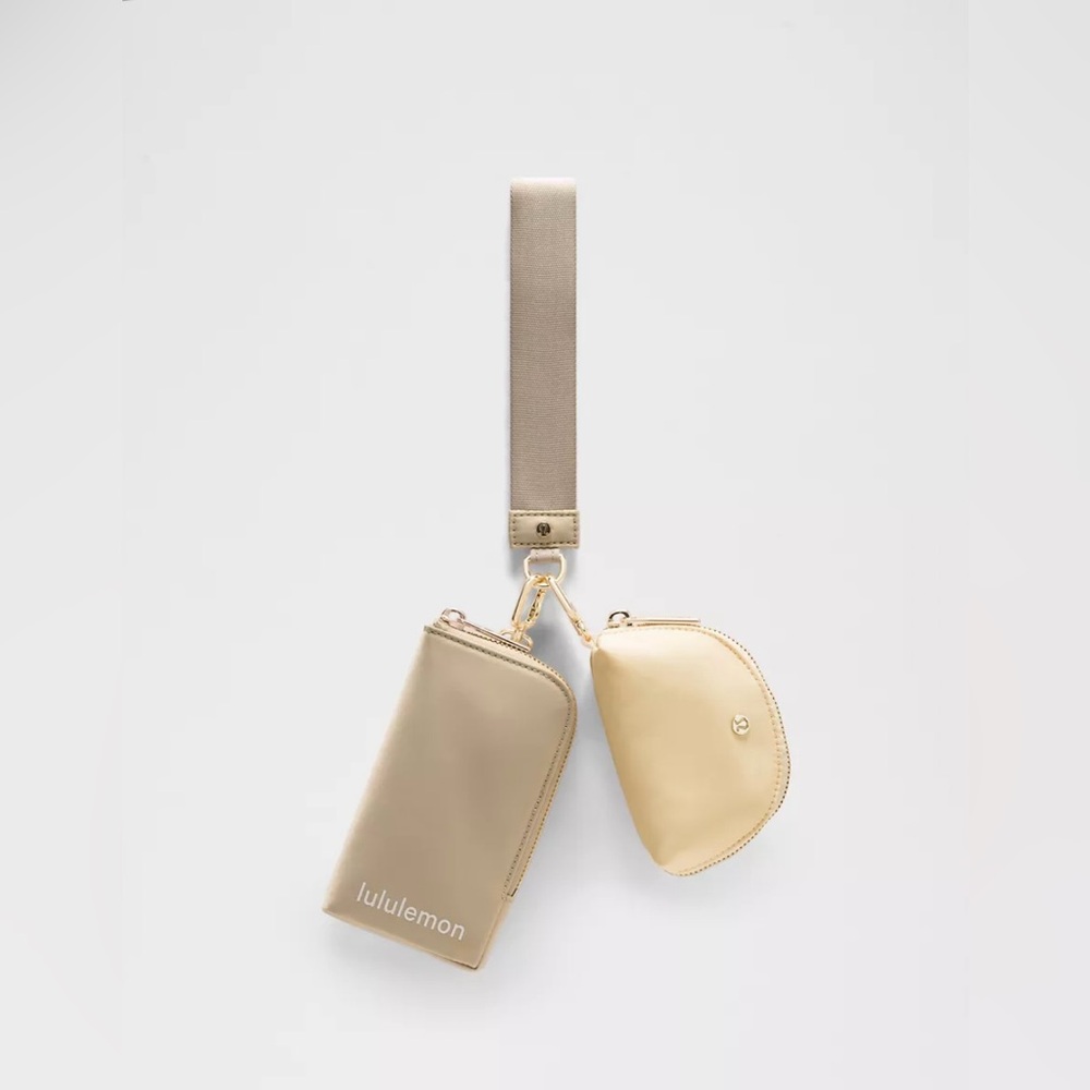 lululemon athletica Beige and Cream Wristlet Wallet Set